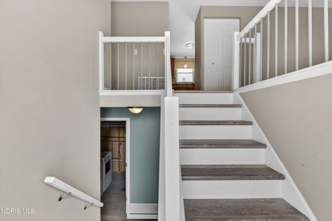 Tiny photo for 5449 Brook Point Road, Toledo, OH 43611 (MLS # 10006455)