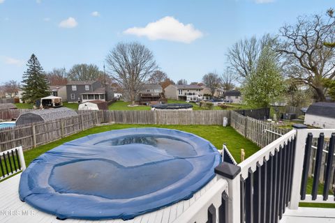 Tiny photo for 5449 Brook Point Road, Toledo, OH 43611 (MLS # 10006455)