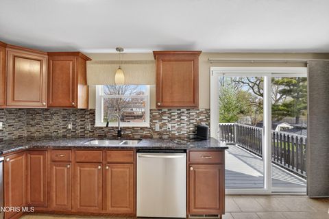 Tiny photo for 5449 Brook Point Road, Toledo, OH 43611 (MLS # 10006455)