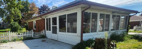Tiny photo for 3252 Astor Avenue, Toledo, OH 43614 (MLS # 10013914)