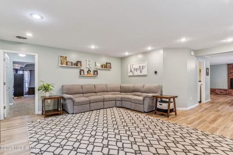 Tiny photo for 500 Blue Bonnet Drive, Findlay, OH 45840 (MLS # 10000189)