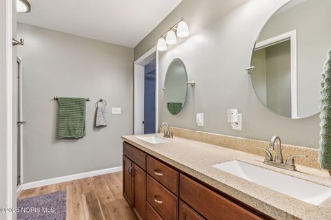Tiny photo for 500 Blue Bonnet Drive, Findlay, OH 45840 (MLS # 10000189)