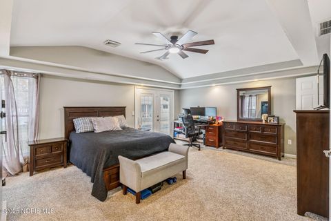 Tiny photo for 500 Blue Bonnet Drive, Findlay, OH 45840 (MLS # 10000189)