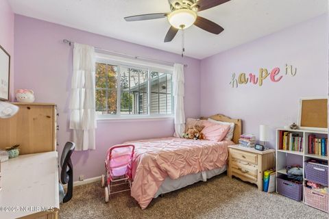 Tiny photo for 500 Blue Bonnet Drive, Findlay, OH 45840 (MLS # 10000189)