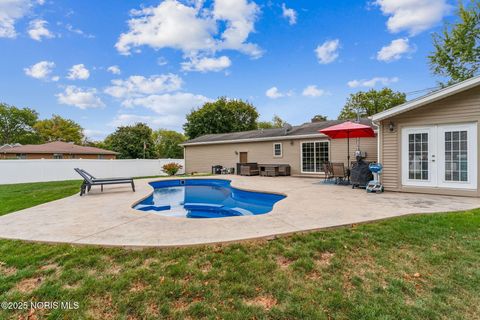 Tiny photo for 500 Blue Bonnet Drive, Findlay, OH 45840 (MLS # 10000189)