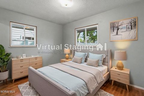Tiny photo for 5622 Fenwick Drive, Toledo, OH 43623 (MLS # 10007562)
