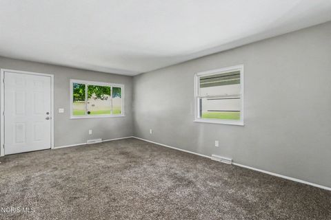 Tiny photo for 5622 Fenwick Drive, Toledo, OH 43623 (MLS # 10007562)
