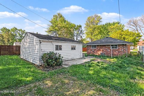 Tiny photo for 5622 Fenwick Drive, Toledo, OH 43623 (MLS # 10007562)