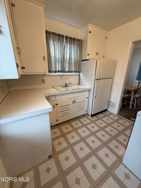 Tiny photo for 4025 Belmar Avenue, Toledo, OH 43612 (MLS # 10004272)