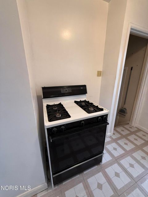 Tiny photo for 4025 Belmar Avenue, Toledo, OH 43612 (MLS # 10004272)