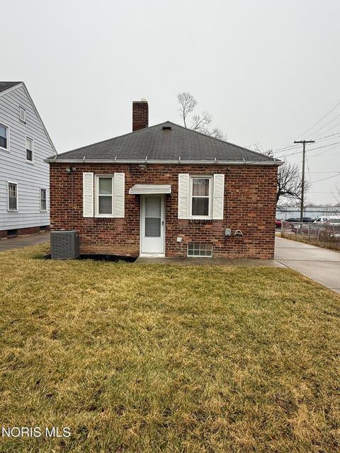 Tiny photo for 4025 Belmar Avenue, Toledo, OH 43612 (MLS # 10004272)