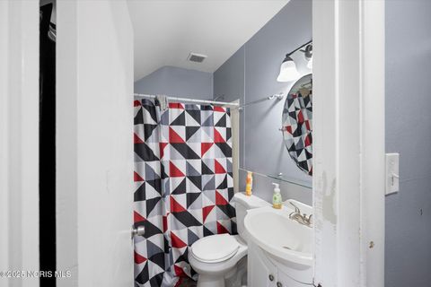 Tiny photo for 2146 Marlow Road, Toledo, OH 43613 (MLS # 10000749)