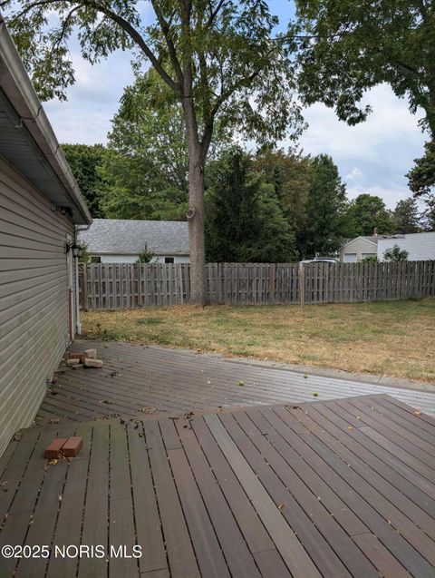 Tiny photo for 122 Wolfly Avenue, Bowling Green, OH 43402 (MLS # 10001794)