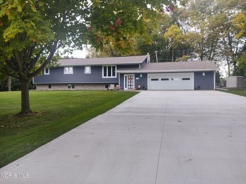 Photo of 310 Irene Court, Fayette, OH 43521 (MLS # 10005429)