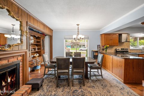 Tiny photo for 3658 Lauderdale Drive, Toledo, OH 43615 (MLS # 10007852)
