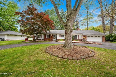 Tiny photo for 3658 Lauderdale Drive, Toledo, OH 43615 (MLS # 10007852)