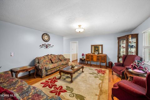 Tiny photo for 3658 Lauderdale Drive, Toledo, OH 43615 (MLS # 10007852)