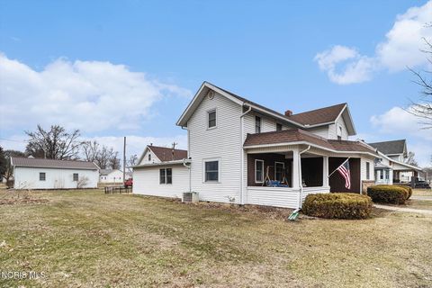 Tiny photo for 227 E Lynn Street, Edgerton, OH 43517 (MLS # 10004732)