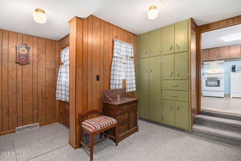 Tiny photo for 227 E Lynn Street, Edgerton, OH 43517 (MLS # 10004732)