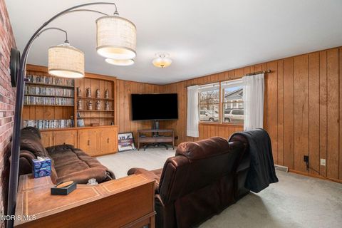 Tiny photo for 227 E Lynn Street, Edgerton, OH 43517 (MLS # 10004732)