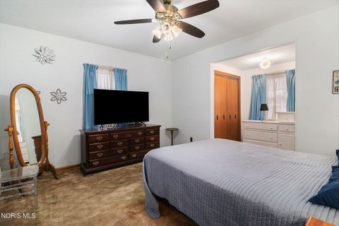 Tiny photo for 227 E Lynn Street, Edgerton, OH 43517 (MLS # 10004732)