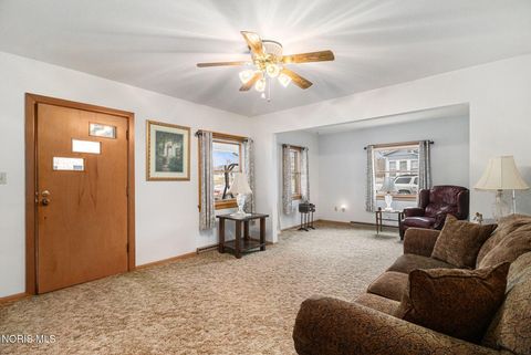 Tiny photo for 227 E Lynn Street, Edgerton, OH 43517 (MLS # 10004732)