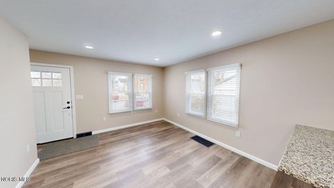 Tiny photo for 110 S Monroe Street, Fremont, OH 43420 (MLS # 10004377)