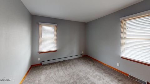 Tiny photo for 110 S Monroe Street, Fremont, OH 43420 (MLS # 10004377)