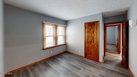 Tiny photo for 110 S Monroe Street, Fremont, OH 43420 (MLS # 10004377)