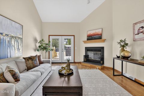 Tiny photo for 3134 Evergreen Road, Toledo, OH 43606 (MLS # 10007593)