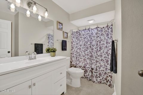Tiny photo for 3134 Evergreen Road, Toledo, OH 43606 (MLS # 10007593)