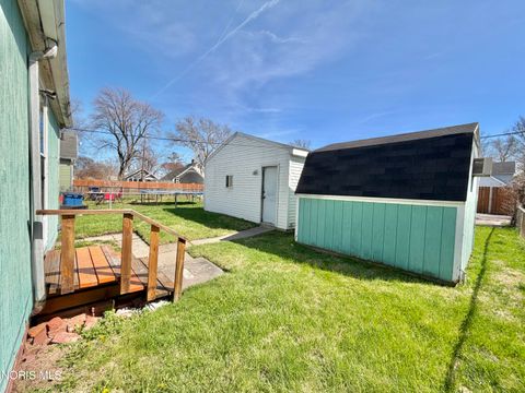 Tiny photo for 1207 Colton Street, Toledo, OH 43609 (MLS # 10006300)