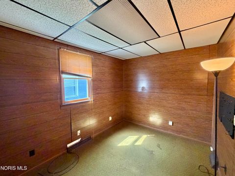 Tiny photo for 1207 Colton Street, Toledo, OH 43609 (MLS # 10006300)