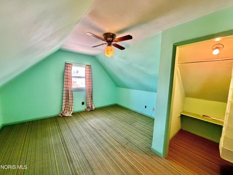 Tiny photo for 1207 Colton Street, Toledo, OH 43609 (MLS # 10006300)