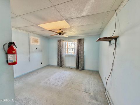 Tiny photo for 1207 Colton Street, Toledo, OH 43609 (MLS # 10006300)