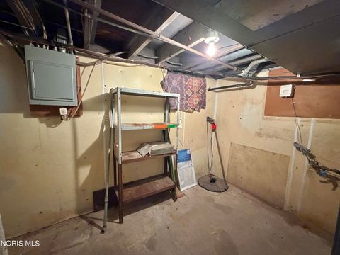 Tiny photo for 1207 Colton Street, Toledo, OH 43609 (MLS # 10006300)