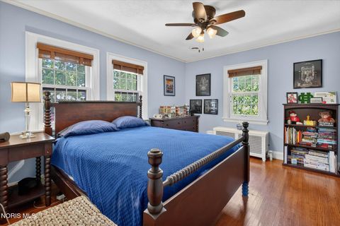 Tiny photo for 2151 Hawthorne Road, Ottawa Hills, OH 43606 (MLS # 10008453)