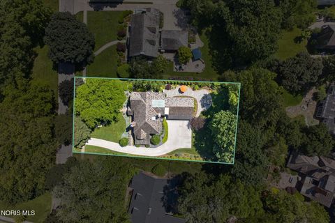 Tiny photo for 2151 Hawthorne Road, Ottawa Hills, OH 43606 (MLS # 10008453)