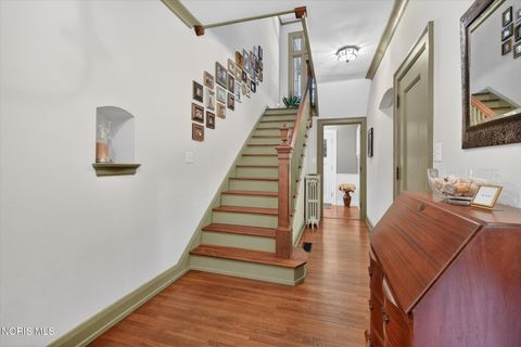 Tiny photo for 2151 Hawthorne Road, Ottawa Hills, OH 43606 (MLS # 10008453)