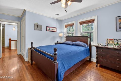 Tiny photo for 2151 Hawthorne Road, Ottawa Hills, OH 43606 (MLS # 10008453)
