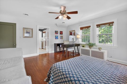 Tiny photo for 2151 Hawthorne Road, Ottawa Hills, OH 43606 (MLS # 10008453)