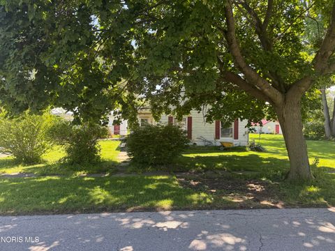 Tiny photo for 147 N Stahl Street, Bradner, OH 43406 (MLS # 10008069)