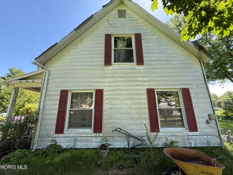 Tiny photo for 147 N Stahl Street, Bradner, OH 43406 (MLS # 10008069)