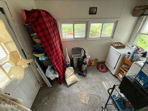 Tiny photo for 147 N Stahl Street, Bradner, OH 43406 (MLS # 10008069)
