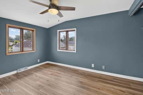 Tiny photo for 1236 Richland Street, Maumee, OH 43537 (MLS # 10011734)