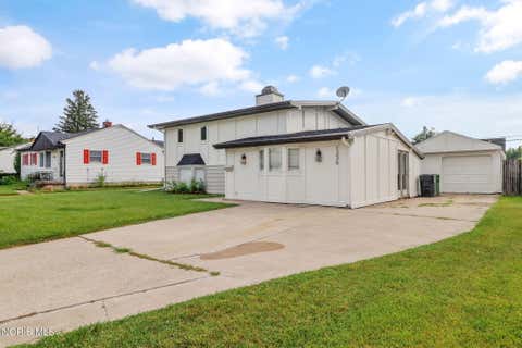 Tiny photo for 1236 Richland Street, Maumee, OH 43537 (MLS # 10011734)