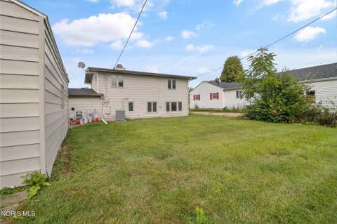 Tiny photo for 1236 Richland Street, Maumee, OH 43537 (MLS # 10011734)