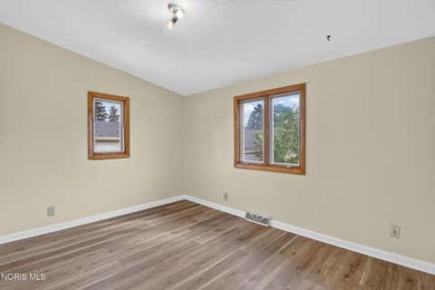 Tiny photo for 1236 Richland Street, Maumee, OH 43537 (MLS # 10011734)