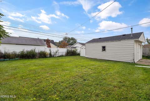 Tiny photo for 1236 Richland Street, Maumee, OH 43537 (MLS # 10011734)