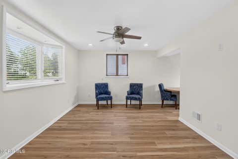 Tiny photo for 1236 Richland Street, Maumee, OH 43537 (MLS # 10011734)